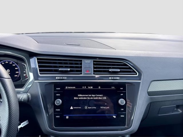 VOLKSWAGEN Tiguan usata, con Sedili sportivi