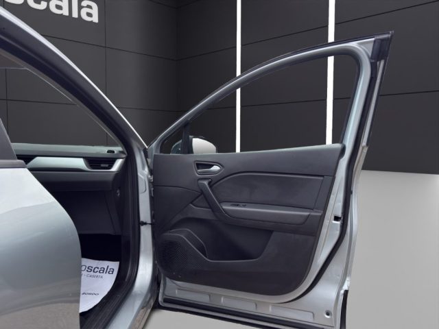 RENAULT Captur usata, con Specchietti laterali elettrici