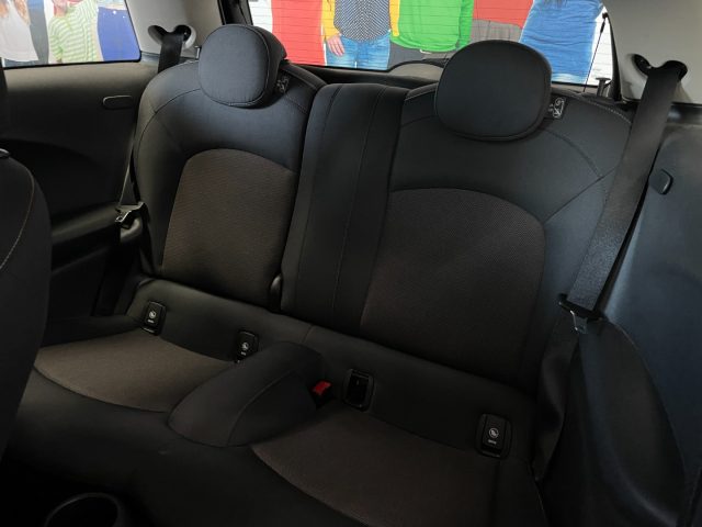MINI Cooper D usata 10