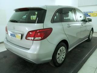 MERCEDES-BENZ B 180 usata, con Sistema di chiamata d