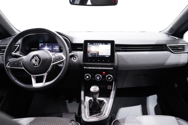RENAULT Clio usata, con Autoradio digitale