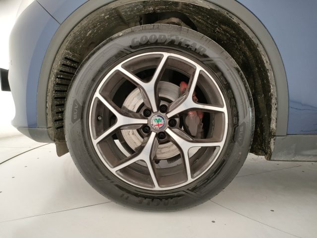 ALFA ROMEO Stelvio usata, con Luci diurne LED