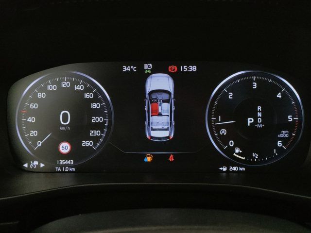 VOLVO XC40 usata, con Portellone posteriore elettrico