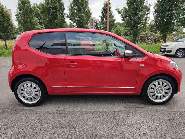 VOLKSWAGEN up! usata, con Alzacristalli elettrici