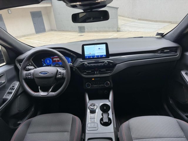 FORD Kuga usata, con Fari LED