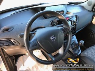 LANCIA Ypsilon usata, con ESP