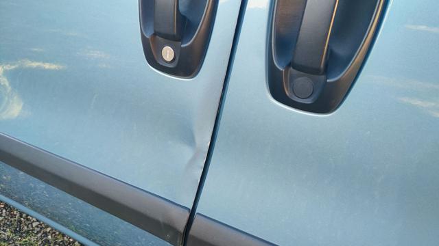 FIAT Doblo usata, con Sensori di parcheggio posteriori