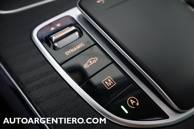 MERCEDES-BENZ GLC 300 usata, con Sistema di navigazione