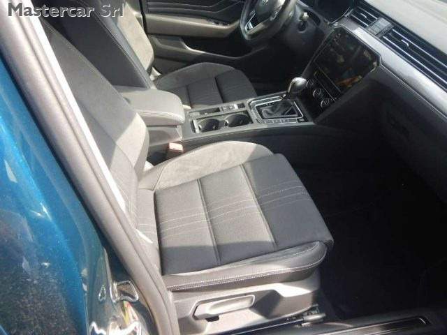 VOLKSWAGEN Passat Alltrack usata 6