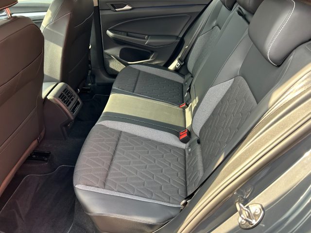 VOLKSWAGEN Golf usata, con Boardcomputer