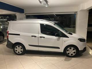 FORD Transit Courier usata, con Climatizzatore