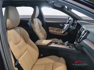VOLVO XC60 usata 8