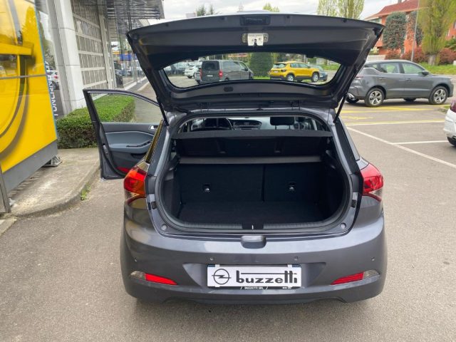 HYUNDAI i20 usata, con ESP