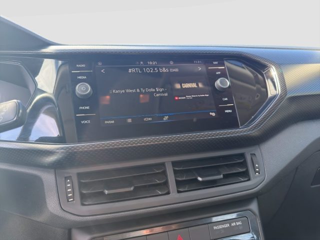 VOLKSWAGEN T-Cross usata 14