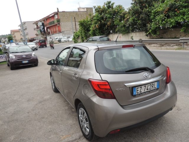TOYOTA Yaris usata, con Servosterzo