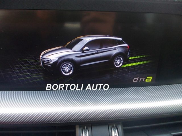 ALFA ROMEO Stelvio usata, con Controllo vocale
