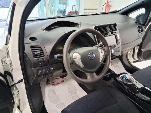 NISSAN Leaf usata, con Bracciolo