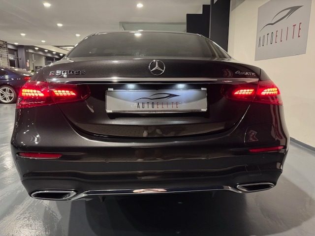 MERCEDES-BENZ E 300 usata, con Autoradio