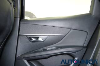 PEUGEOT 3008 usata, con Supporto lombare