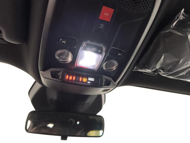 PEUGEOT 2008 usata, con Fari LED