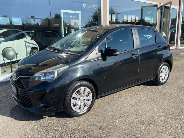 TOYOTA Yaris usata, con Airbag laterali
