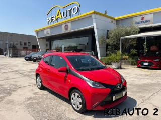TOYOTA Aygo usata, con Specchietti laterali elettrici
