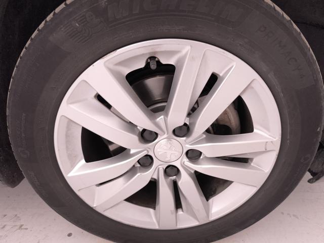 PEUGEOT 308 usata, con MP3