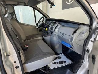 OPEL Vivaro usata 24