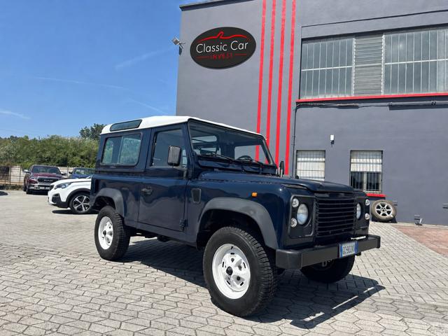 LAND ROVER Defender usata, con Bracciolo