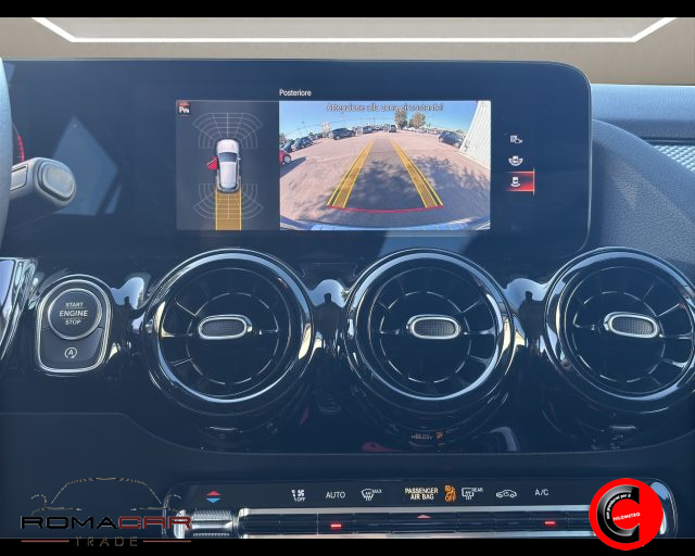 MERCEDES-BENZ GLA 180 usata, con Sedile posteriore sdoppiato