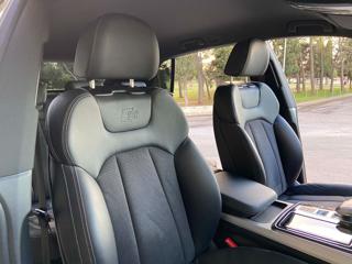 AUDI Q8 usata, con Park Distance Control
