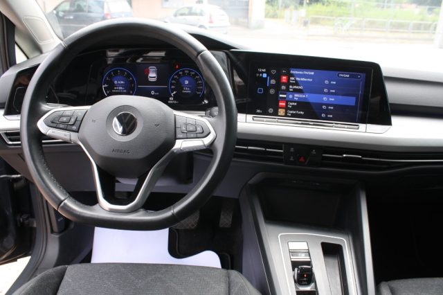 VOLKSWAGEN Golf usata, con Fari LED