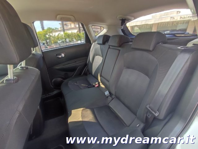 NISSAN Qashqai usata, con Sensori di parcheggio posteriori