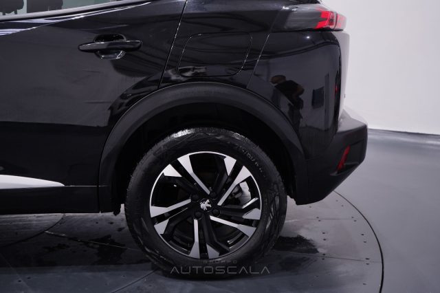 PEUGEOT 2008 usata, con Fari LED