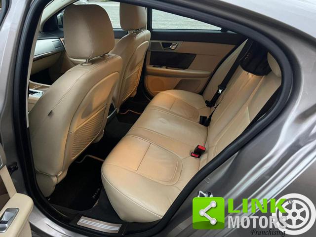 JAGUAR XF usata, con Controllo trazione