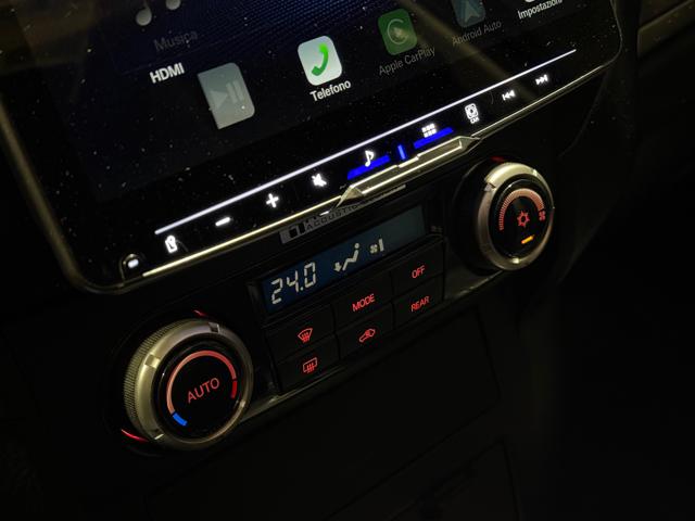 MITSUBISHI Pajero usata, con Sedile posteriore sdoppiato