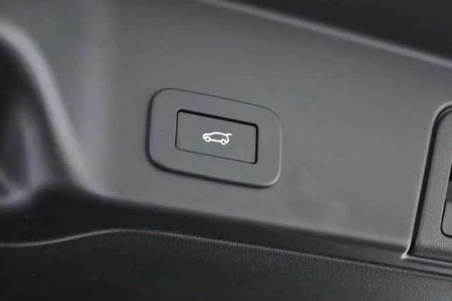 LAND ROVER Range Rover Evoque usata, con ESP