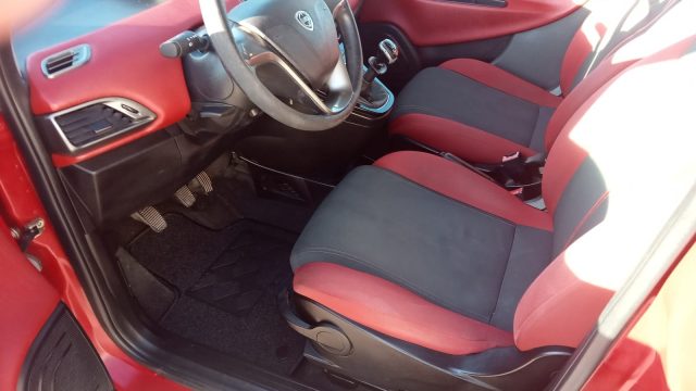 LANCIA Ypsilon usata 13