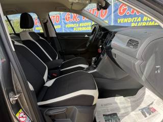 VOLKSWAGEN T-Roc usata 27