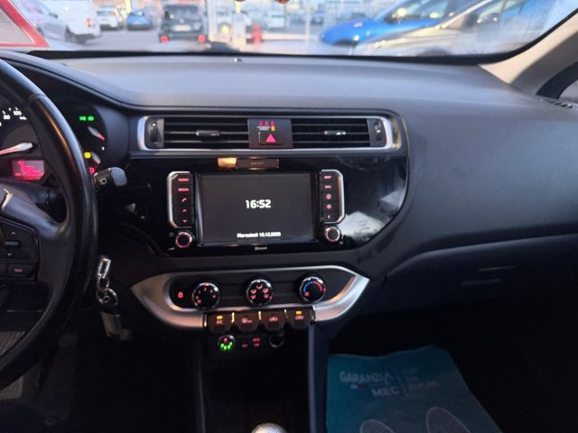 KIA Rio usata 19