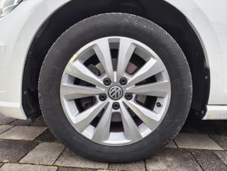 VOLKSWAGEN Golf usata, con Fendinebbia