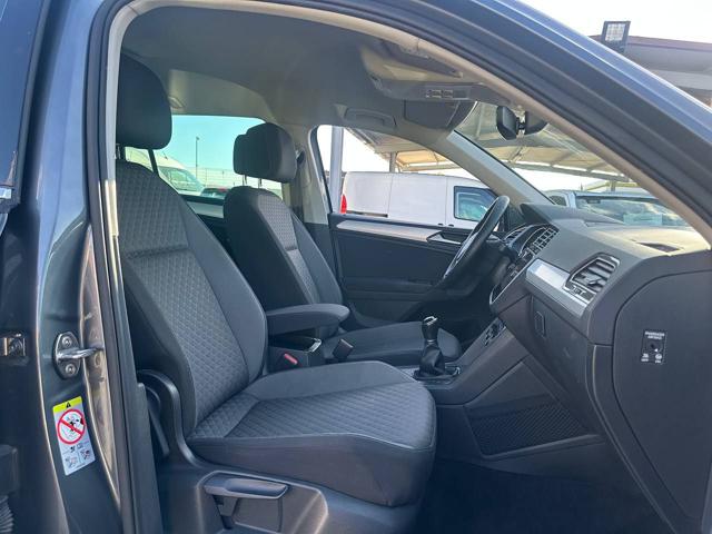 VOLKSWAGEN Tiguan usata, con Specchietti laterali elettrici