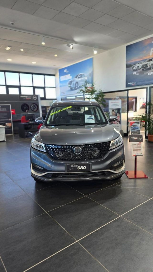 DFSK Glory 580 usata, con Airbag laterali