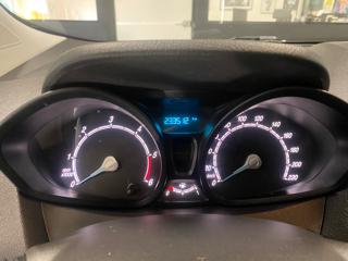 FORD Transit Courier usata, con Lettore CD