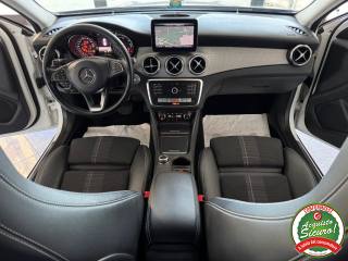 MERCEDES-BENZ GLA 200 usata, con Chiusura centralizzata