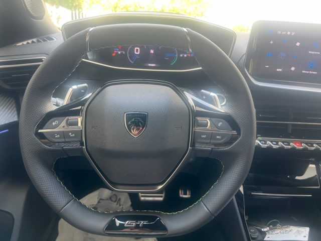 PEUGEOT 2008 usata, con Fari Xenon