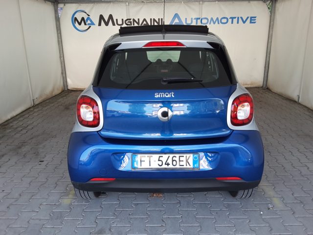 SMART ForFour usata, con USB