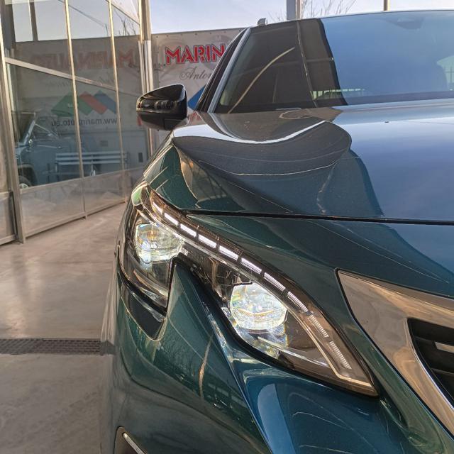PEUGEOT 5008 usata, con Autoradio