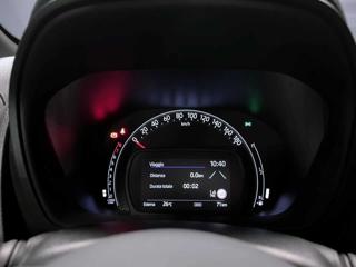 TOYOTA Aygo X usata 10