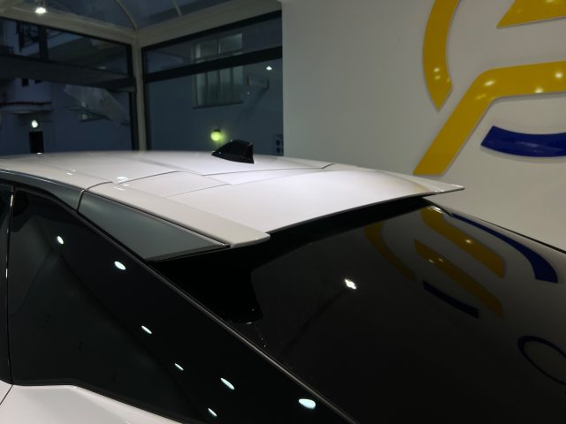 PEUGEOT 3008 usata, con Volante multifunzione